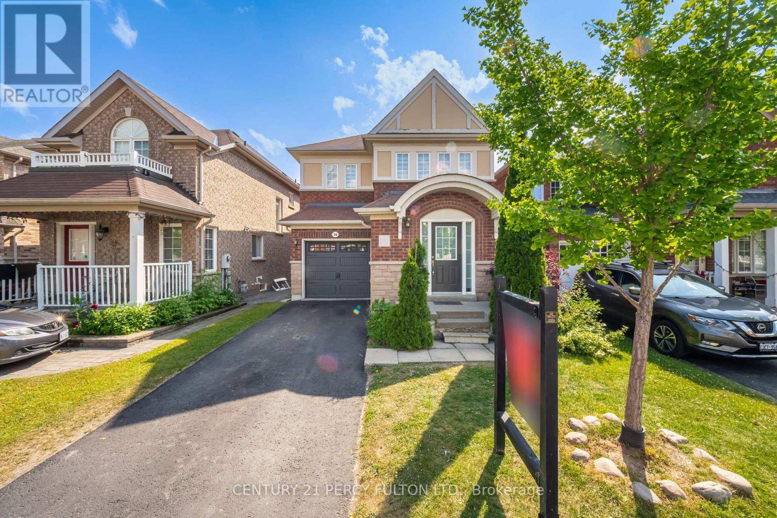 36 FEINT DRIVE, Ajax (northwest Ajax), ON L1T0E5