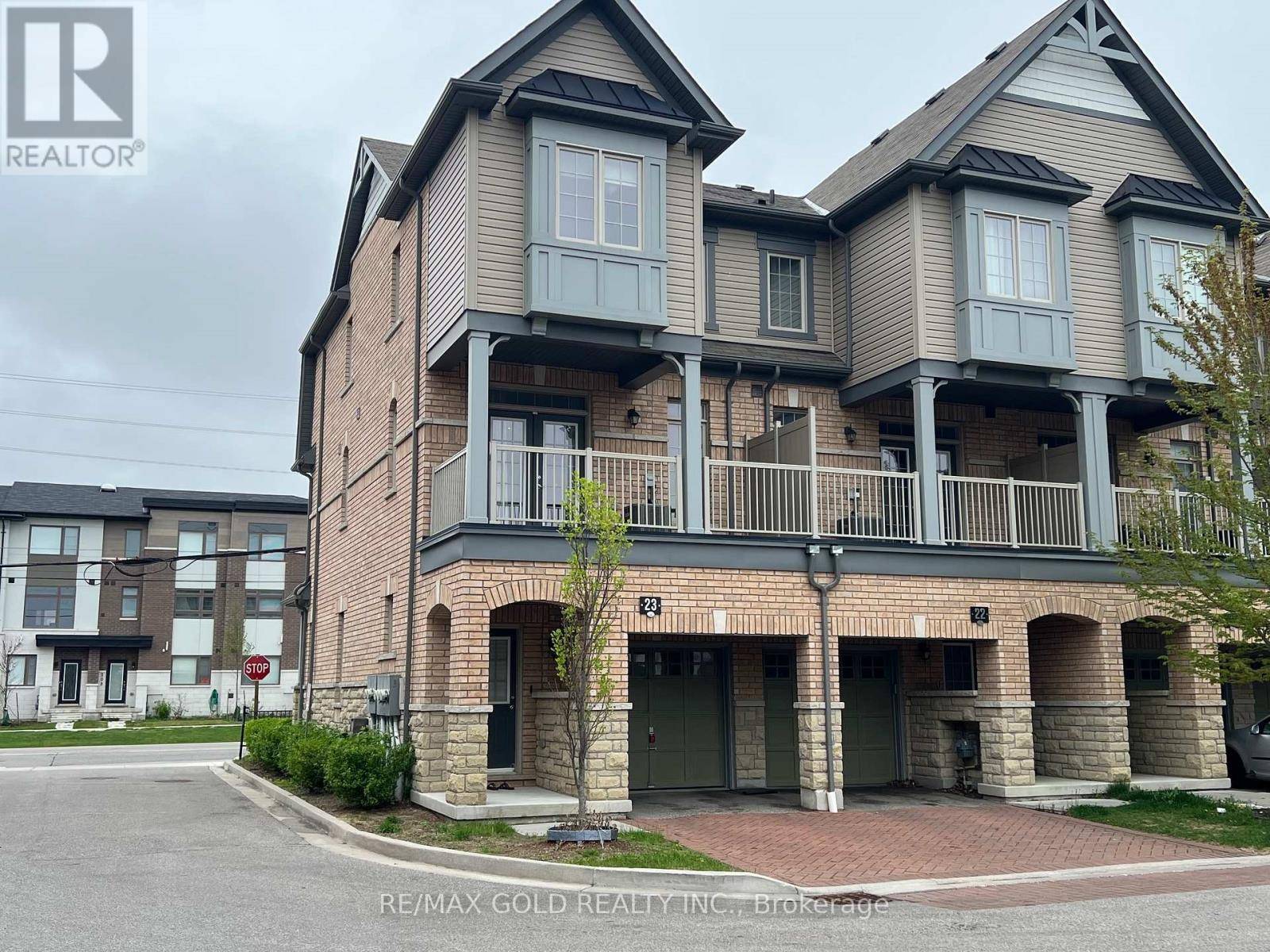 285 Finch AVE #23, Pickering (rouge Park), ON L1V7H6
