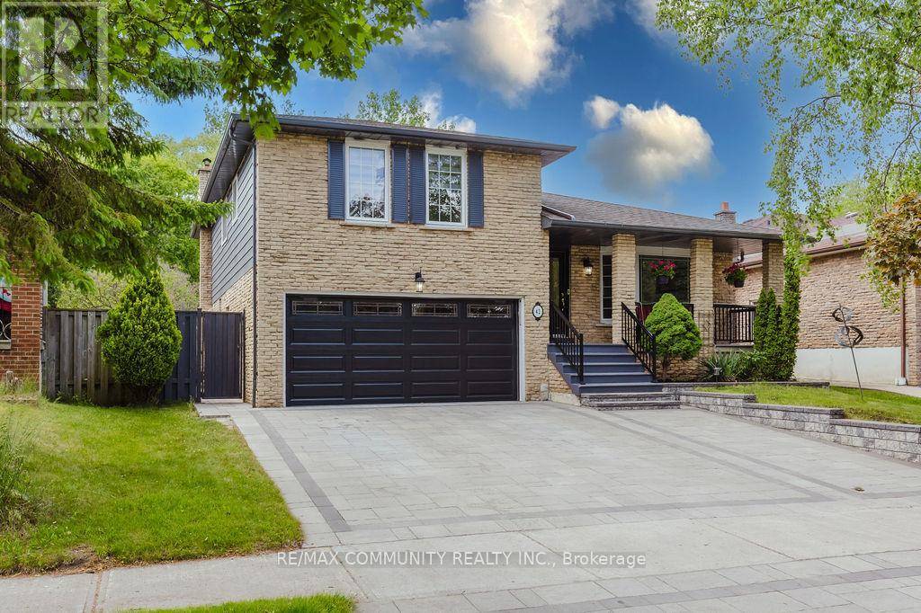 Toronto (centennial Scarborough), ON M1C3B4,42 SATCHELL BOULEVARD