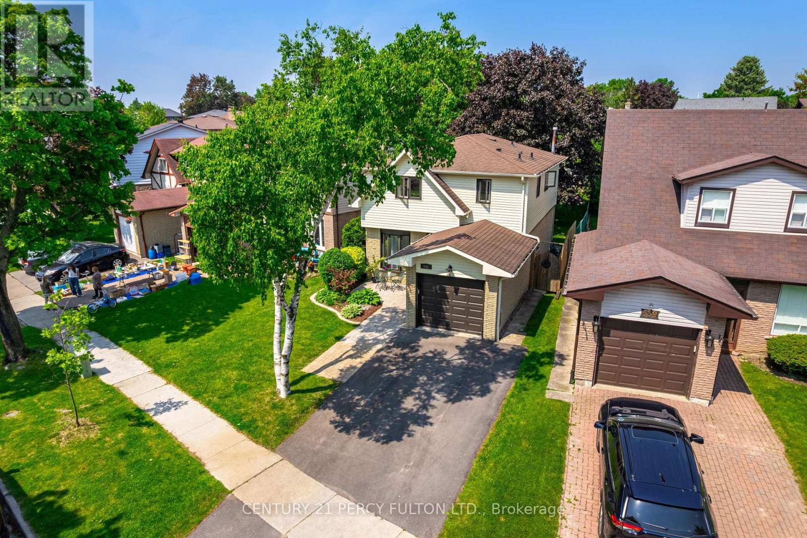 Pickering (west Shore), ON L1W2Z9,541 CREEKVIEW CIRCLE