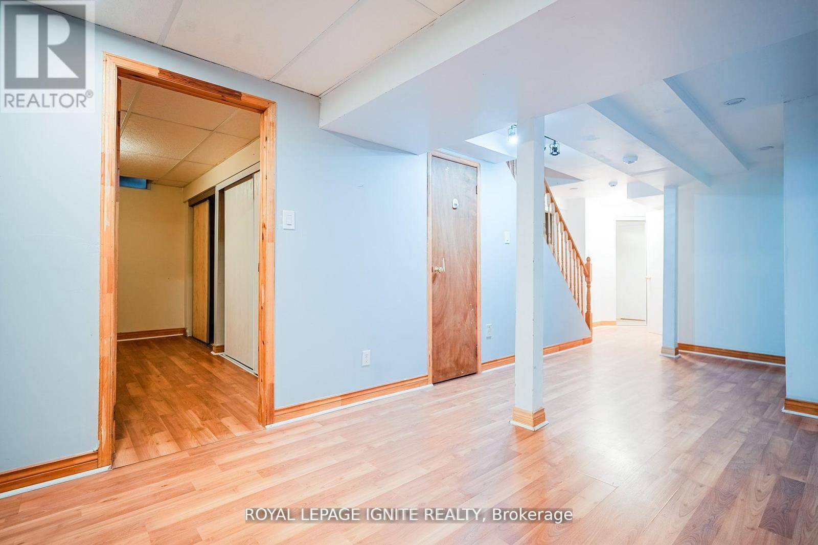 Ajax (central), ON L1S5S5,265 Wright CRES #Basement