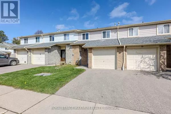 Toronto (malvern), ON M1B1K2,50 Blackwell AVE #9