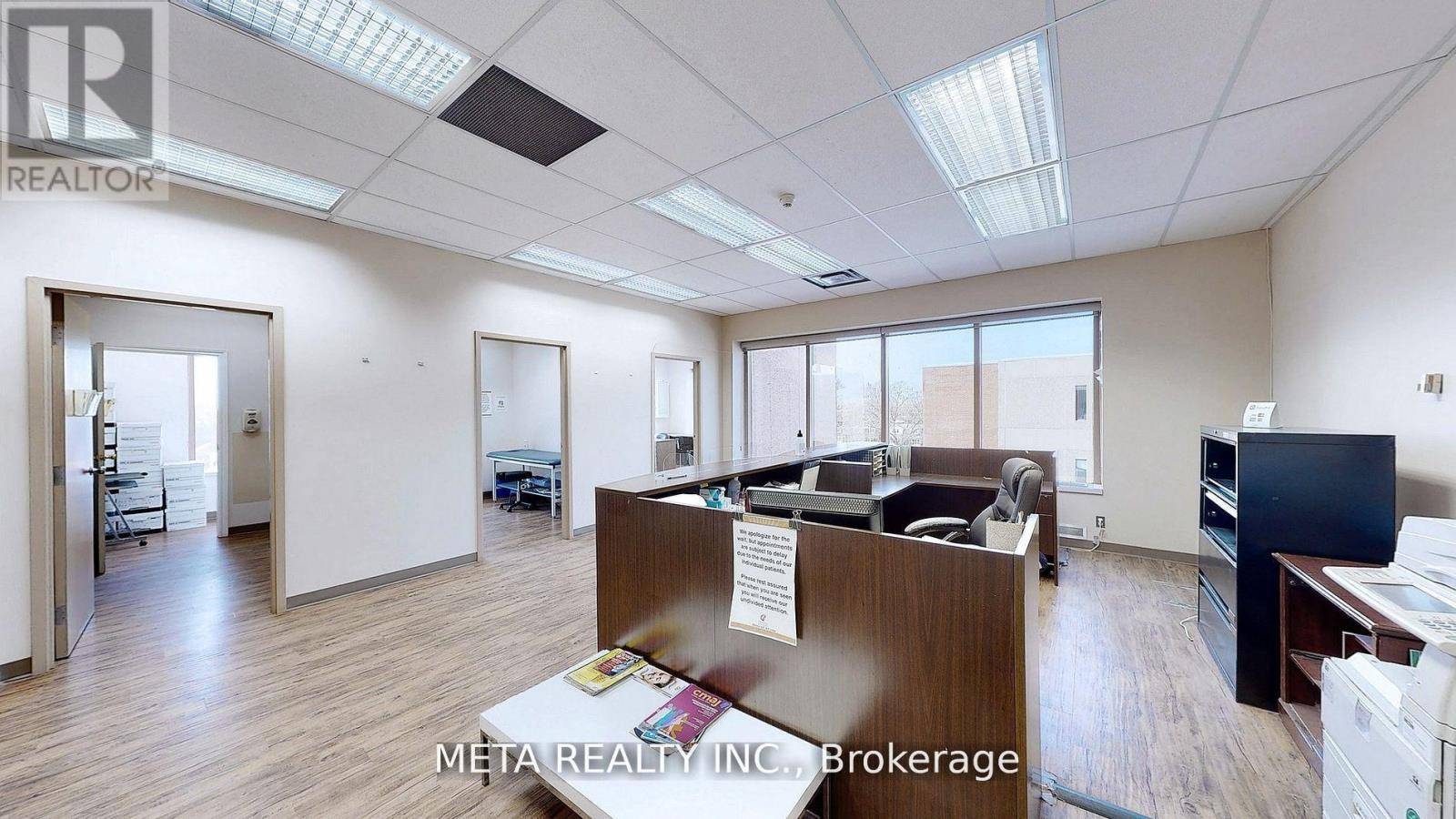 Toronto (danforth Village-east York), ON M4C5T2,840 Coxwell AVE #304B