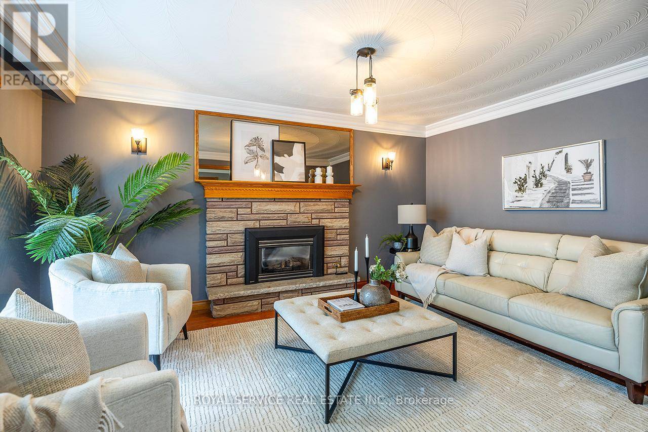 Clarington, ON L1B0H4,66 METCALF STREET