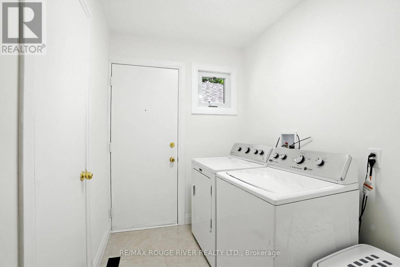 Whitby (pringle Creek), ON L1N6V7,26 LONGFELLOW COURT