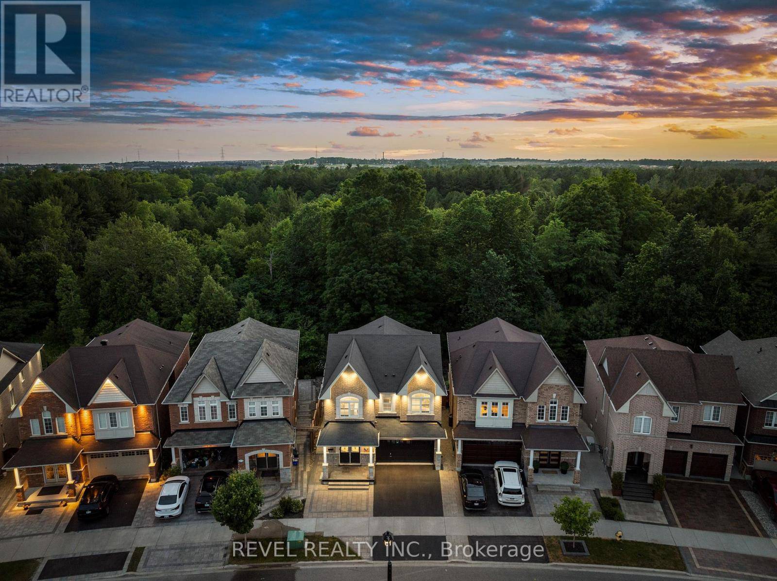 Pickering (duffin Heights), ON L1X0C6,1581 WINVILLE ROAD