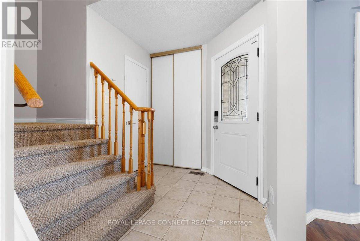 Clarington (courtice), ON L1E1Y8,54 PARKLAWN DRIVE W
