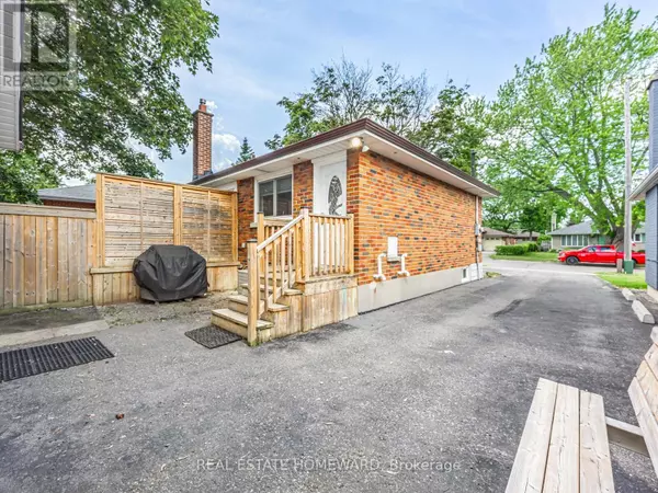 Oshawa (eastdale), ON L1G1H3,793 EASTGLEN DRIVE