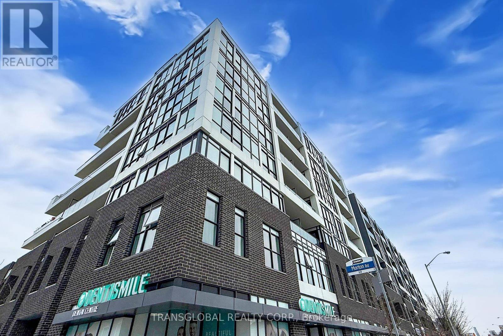 Toronto (east End-danforth), ON M4C0A7,2301 Danforth AVE #308