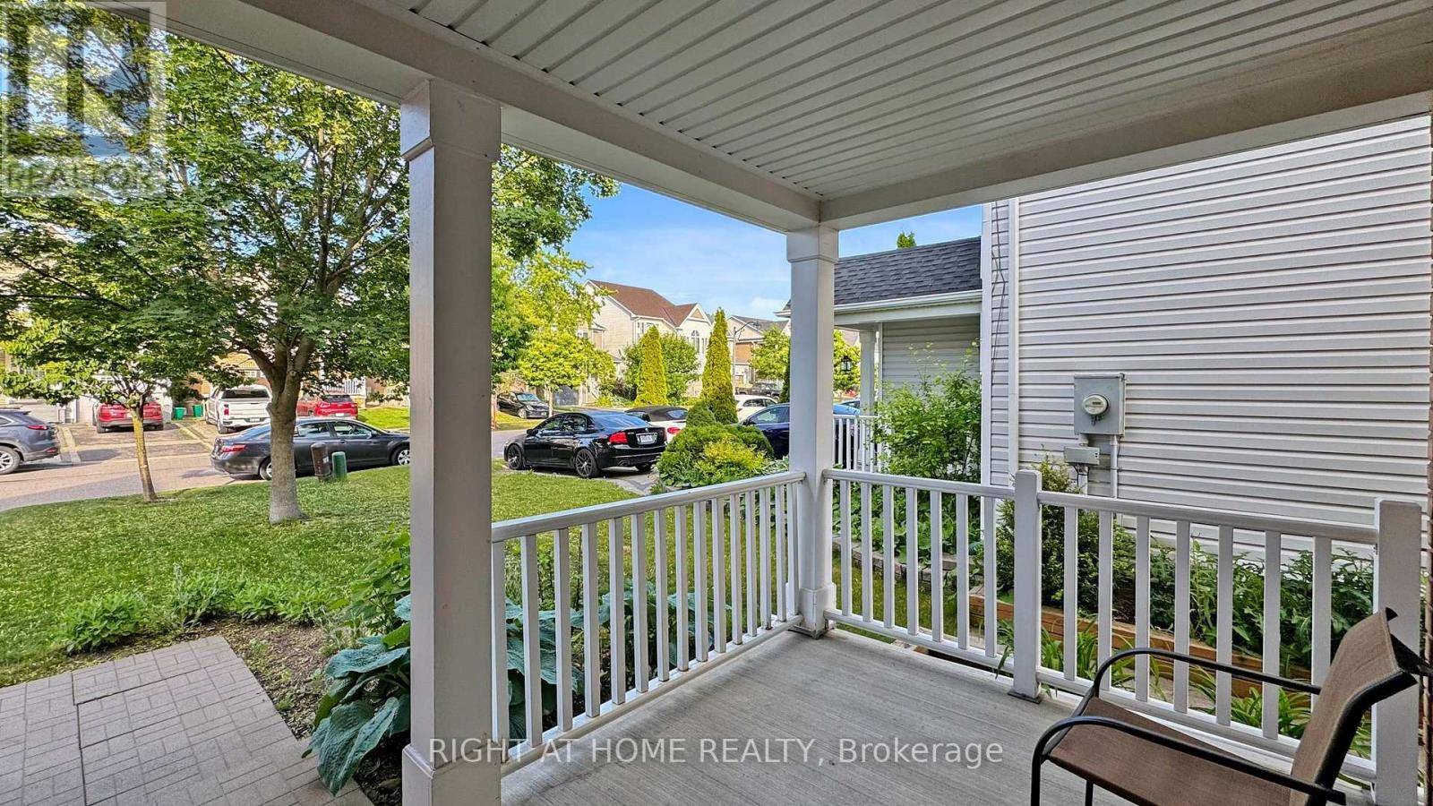 Oshawa (taunton), ON L1K0B2,1700 SPENCELY DRIVE