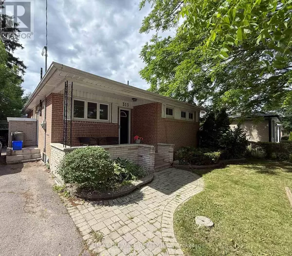 313 ROSSLAND ROAD W, Whitby (williamsburg), ON L1N3H8