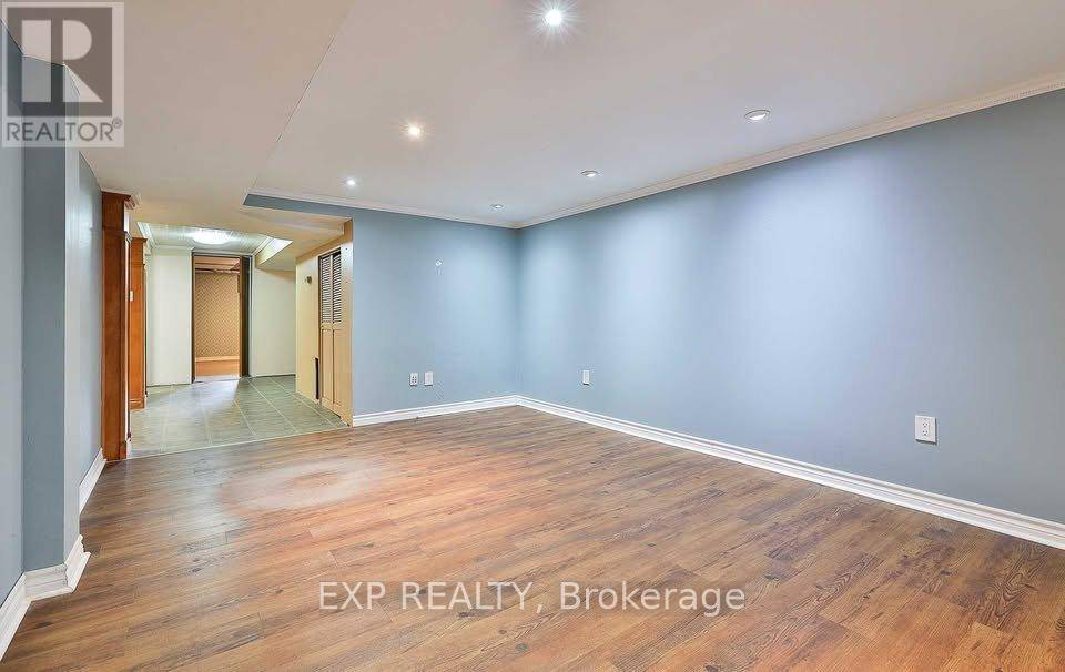 Toronto (dorset Park), ON M1P1J3,3 Merryfield DR #BASEMENT