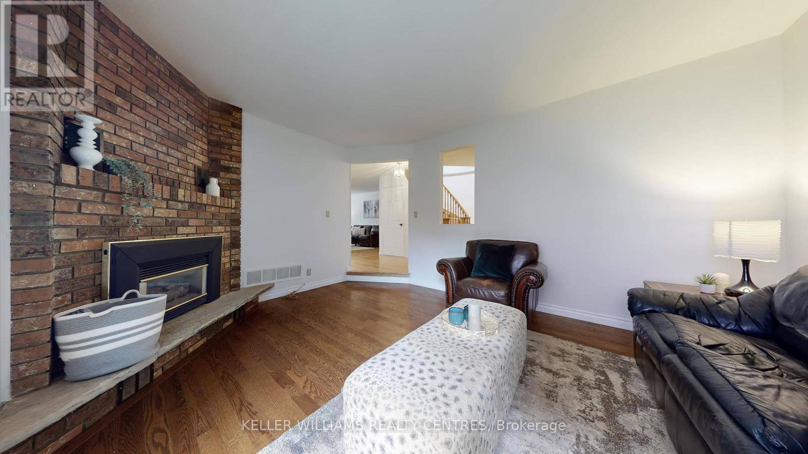 Toronto (steeles), ON M1W3R8,375 HUNTSMILL BOULEVARD
