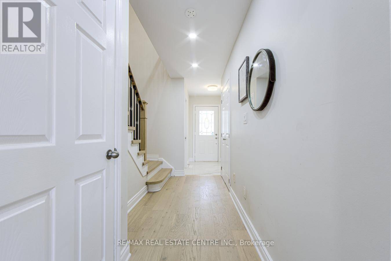 Clarington (bowmanville), ON L1C4X7,27 RICKABY STREET