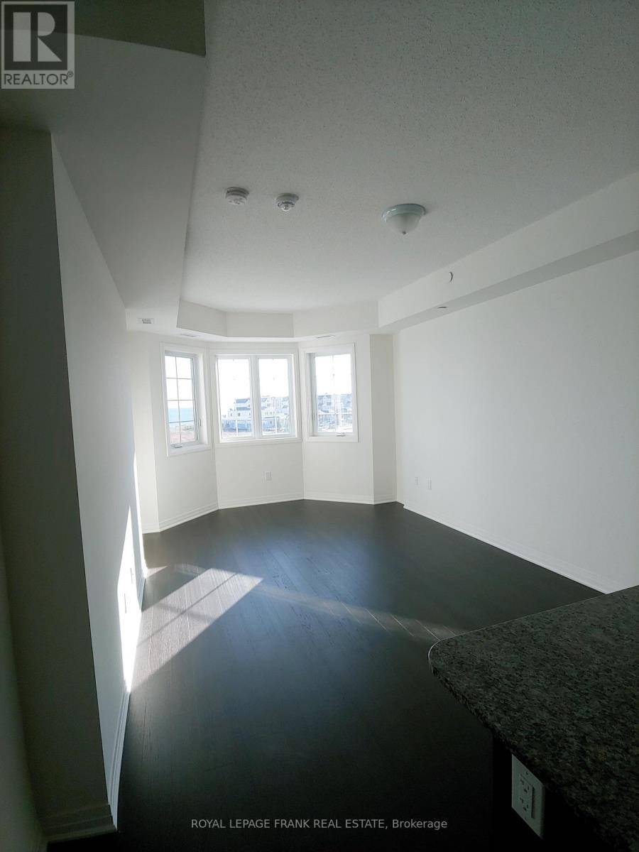 Clarington (newcastle), ON L1B0B6,70 Shipway Ave AVE #401