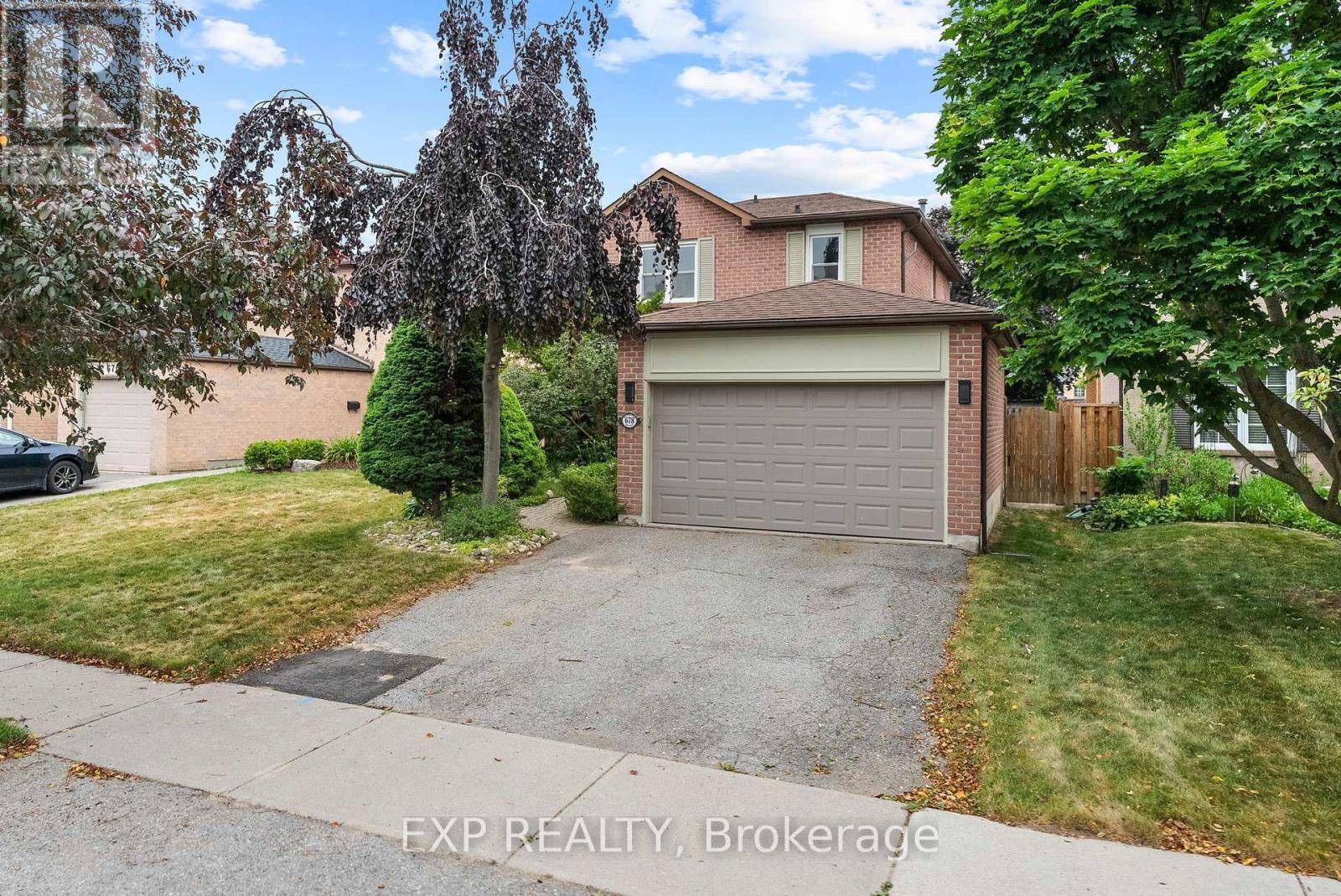 Pickering (amberlea), ON L1V3X4,678 BECKWORTH SQUARE