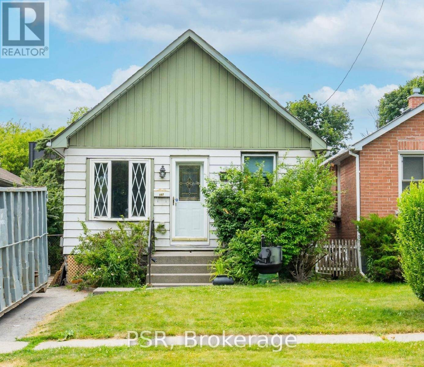 157 COLLEGE AVENUE, Oshawa (vanier), ON L1J1R3