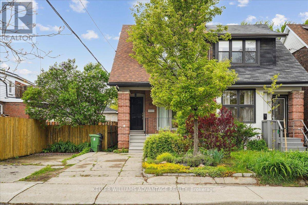 Toronto (danforth), ON M4J1S6,130 GLEBEHOLME BOULEVARD