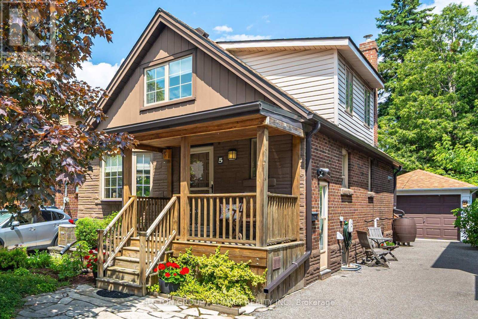 5 NORLONG BOULEVARD, Toronto (east York), ON M4C3W5