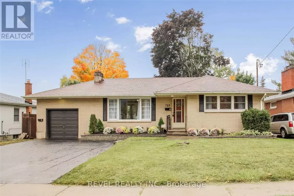 Oshawa (centennial), ON L1G4J3,758 SOMERVILLE STREET