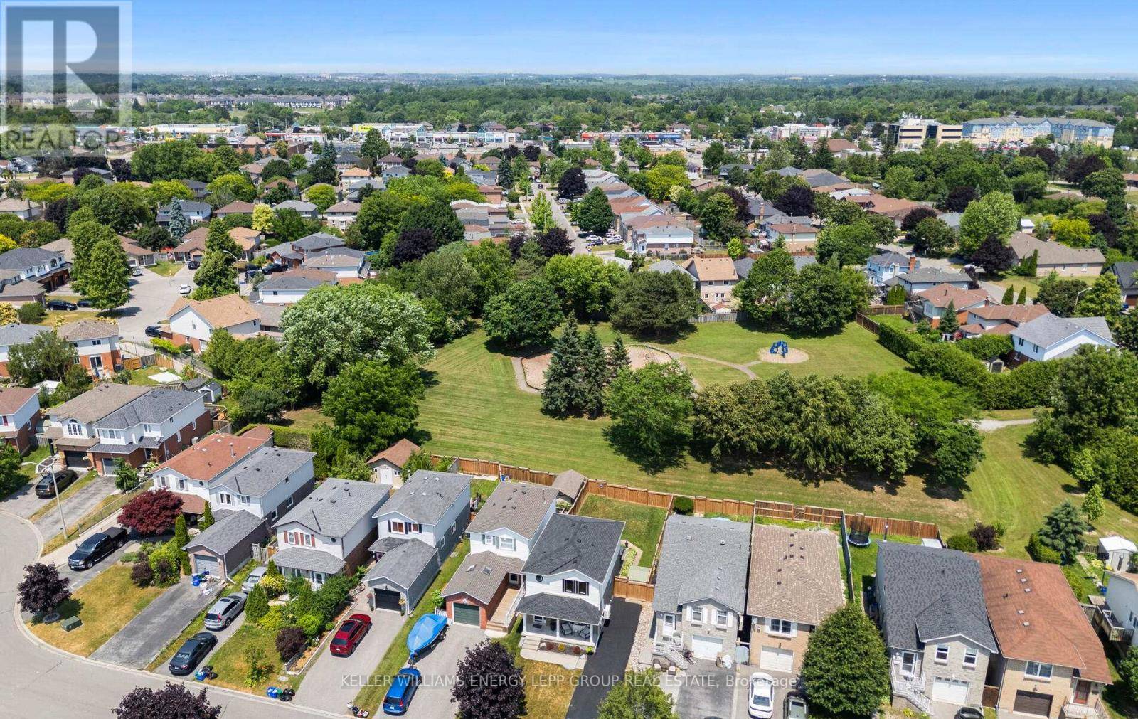 Clarington (courtice), ON L1E1E6,24 KINGSVIEW COURT