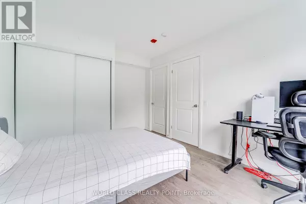 Toronto (birchcliffe-cliffside), ON M1N0C2,1400 Kingston RD #408