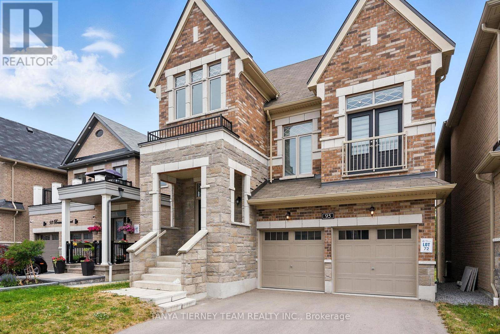 95 BREMNER STREET, Whitby (rolling Acres), ON L1R0P9