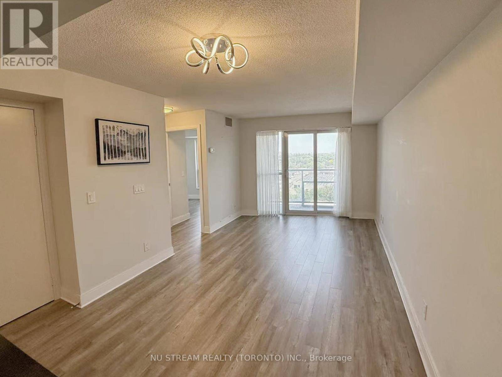Toronto (agincourt South-malvern West), ON M1S0G4,135 Village Green SQ #1225
