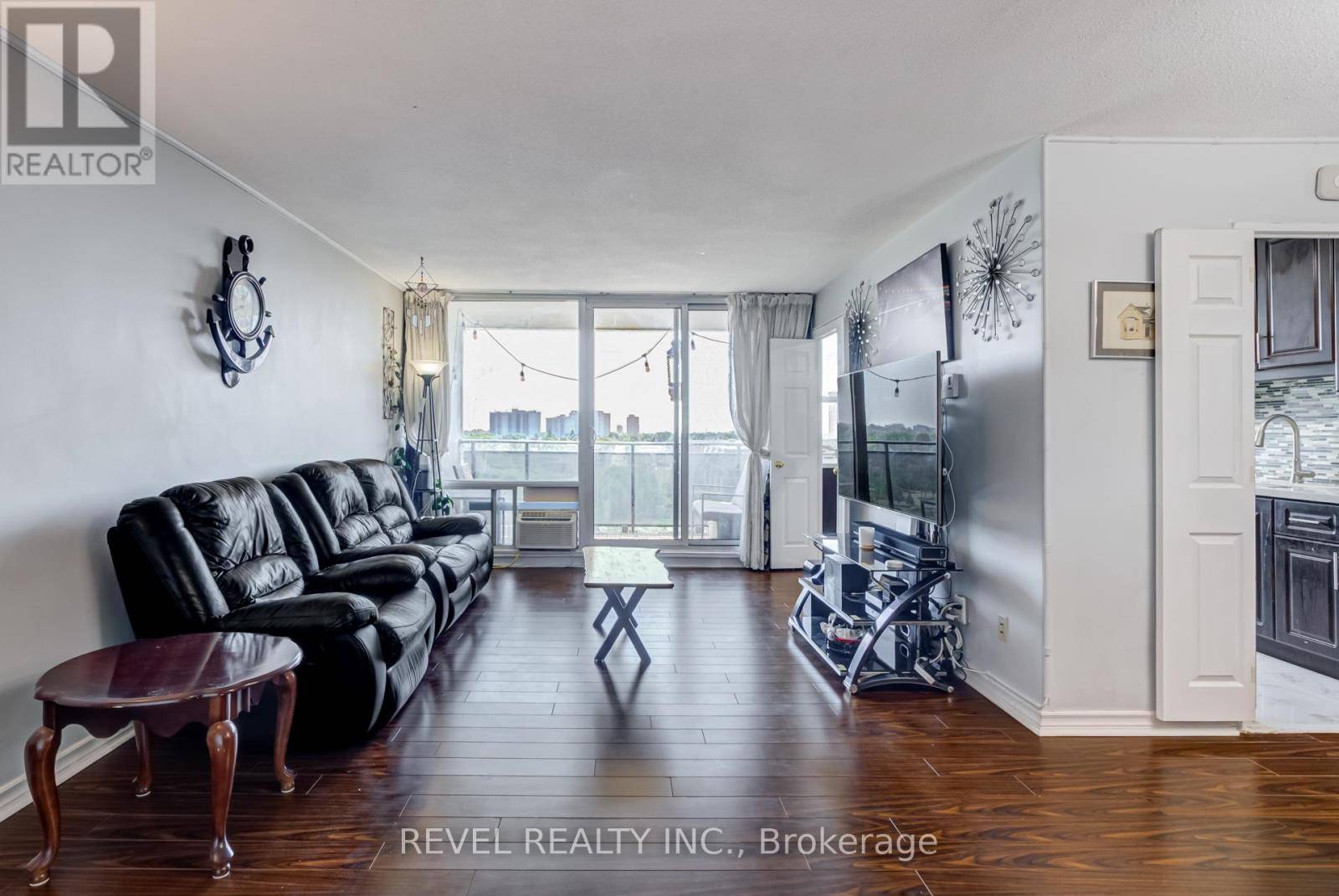 Toronto (eglinton East), ON M1K5E1,20 Gilder DR #903