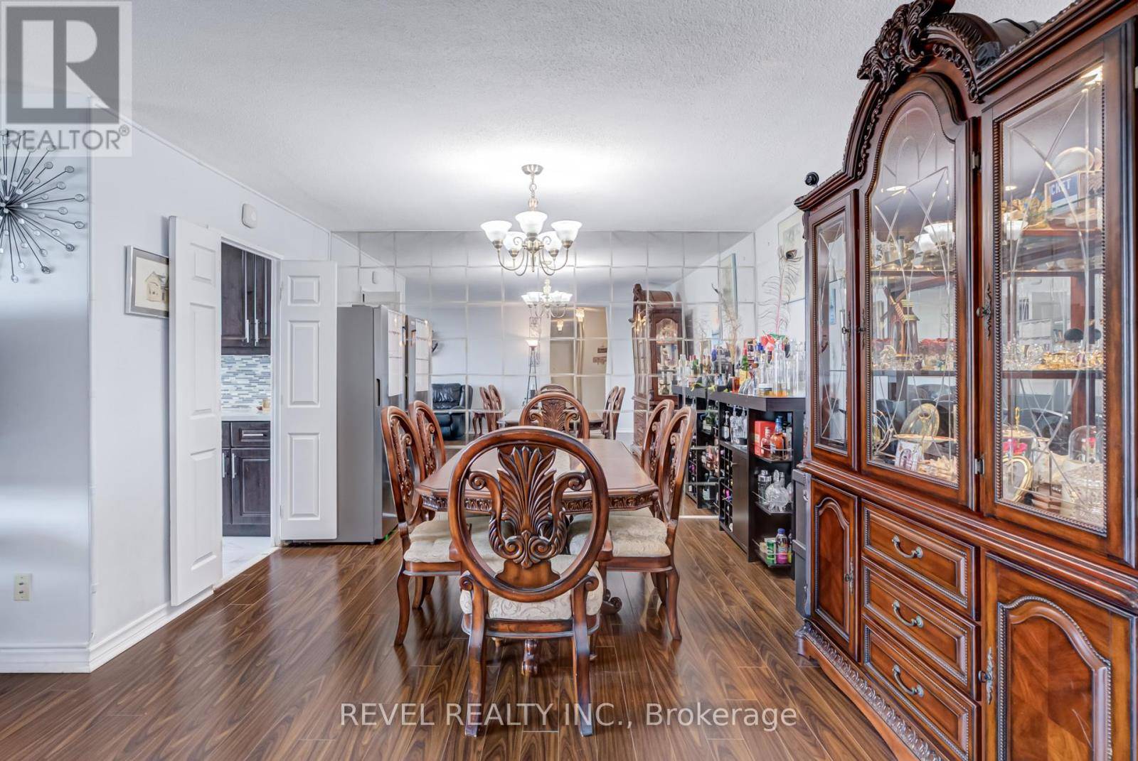 Toronto (eglinton East), ON M1K5E1,20 Gilder DR #903