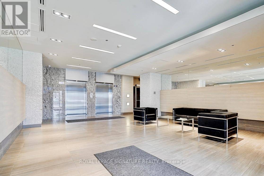 Toronto (oakridge), ON M1L1E5,3520 Danforth AVE #308