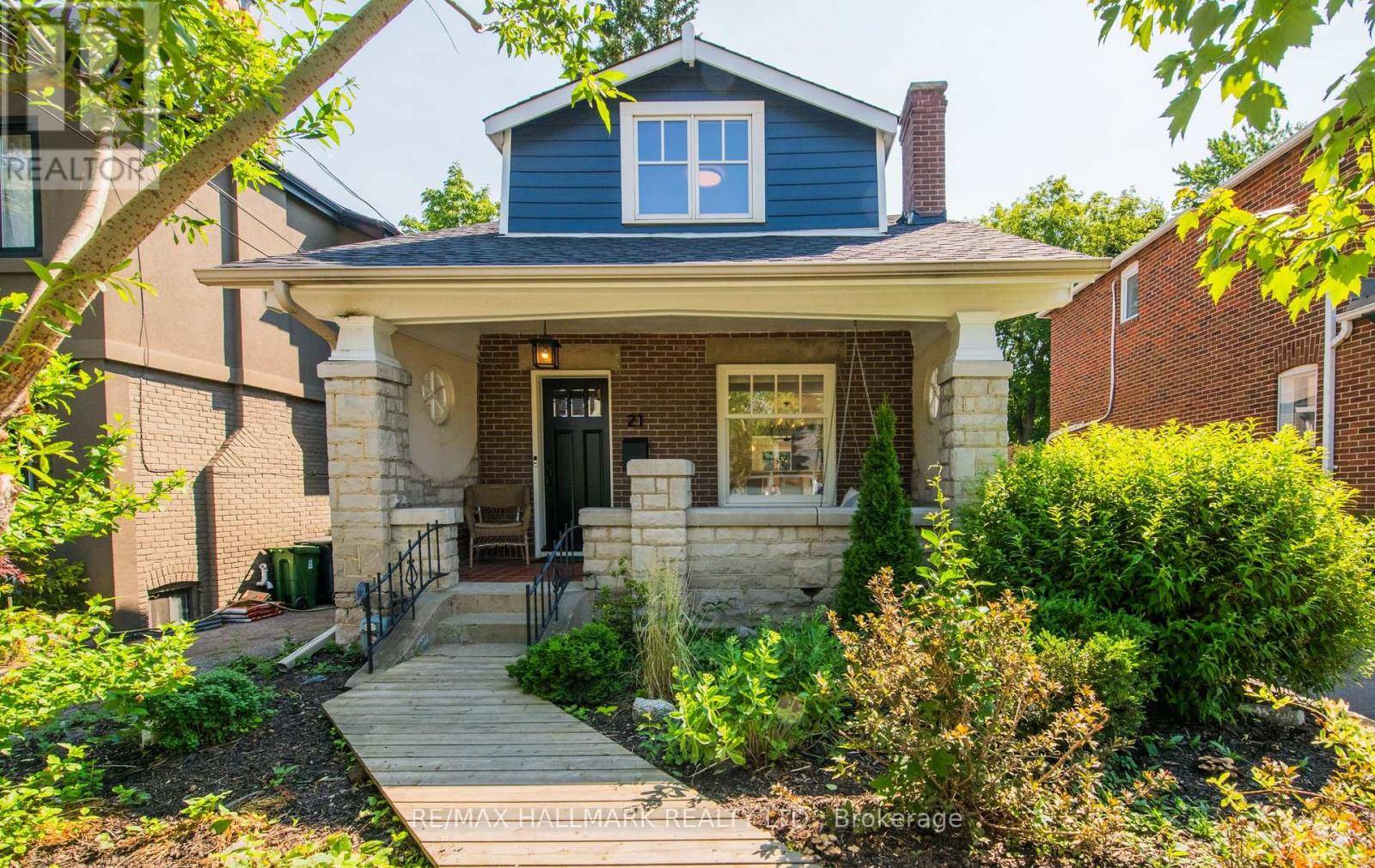 21 EASTWOOD AVENUE, Toronto (birchcliffe-cliffside), ON M1N3G9