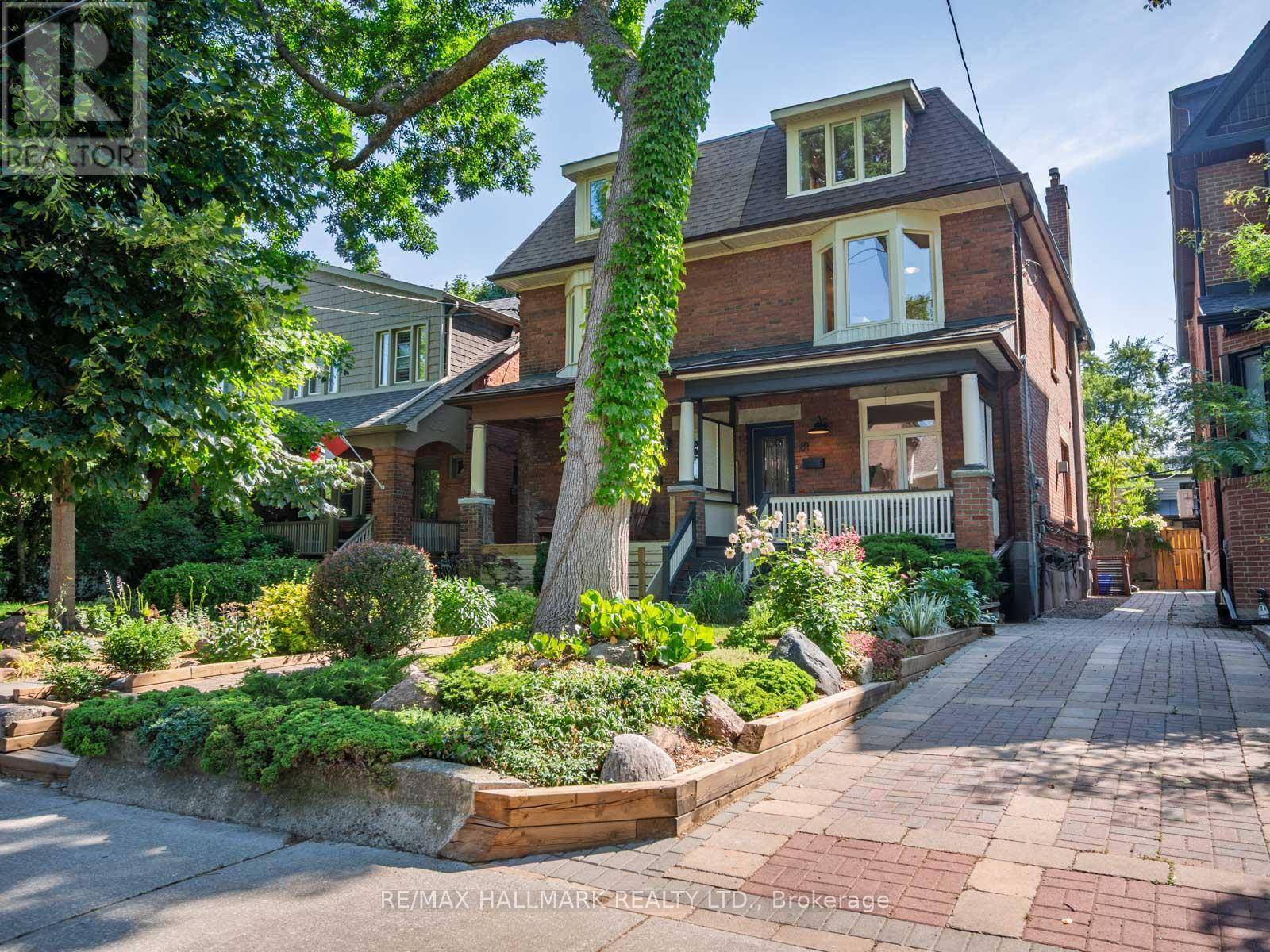 81 WOODYCREST AVENUE, Toronto (danforth), ON M4J3A8