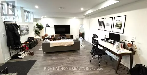 Pickering (rouge Park), ON L1V0G7,400 Finch AVE #19
