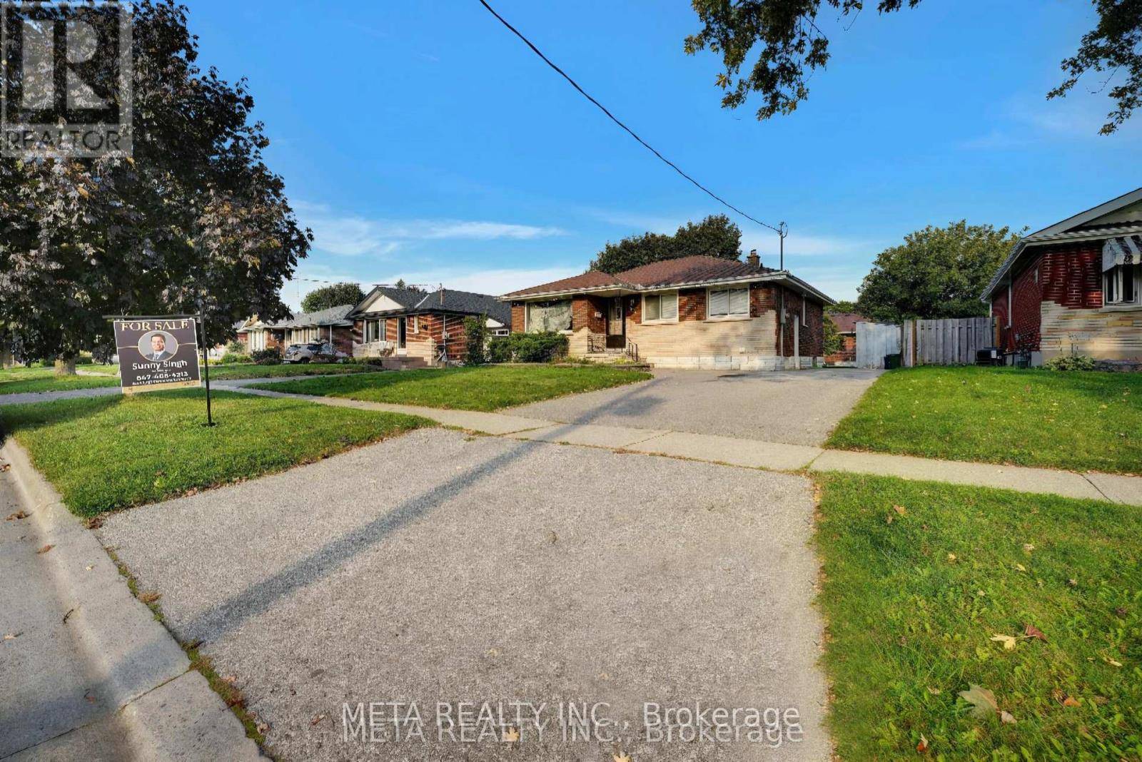 149 Riverside DR North #lower, Oshawa (eastdale), ON L1G6J8