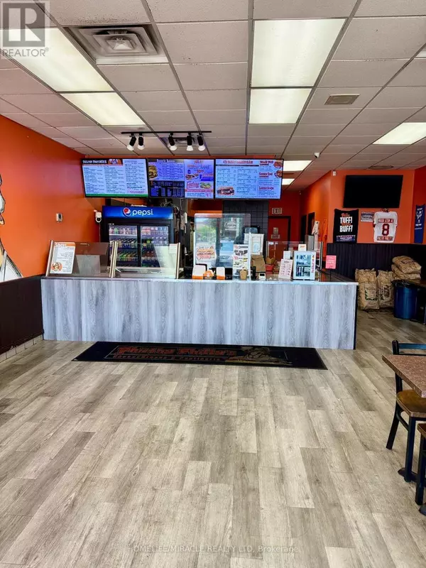 Pickering (woodlands), ON L1V1G4,726 Kingston RD ##4