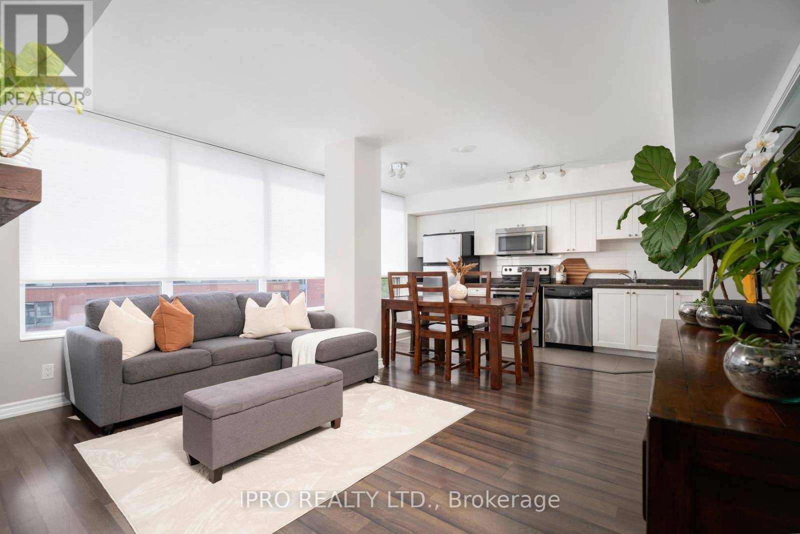 280 Donlands AVE #608, Toronto (danforth Village-east York), ON M4J0A3