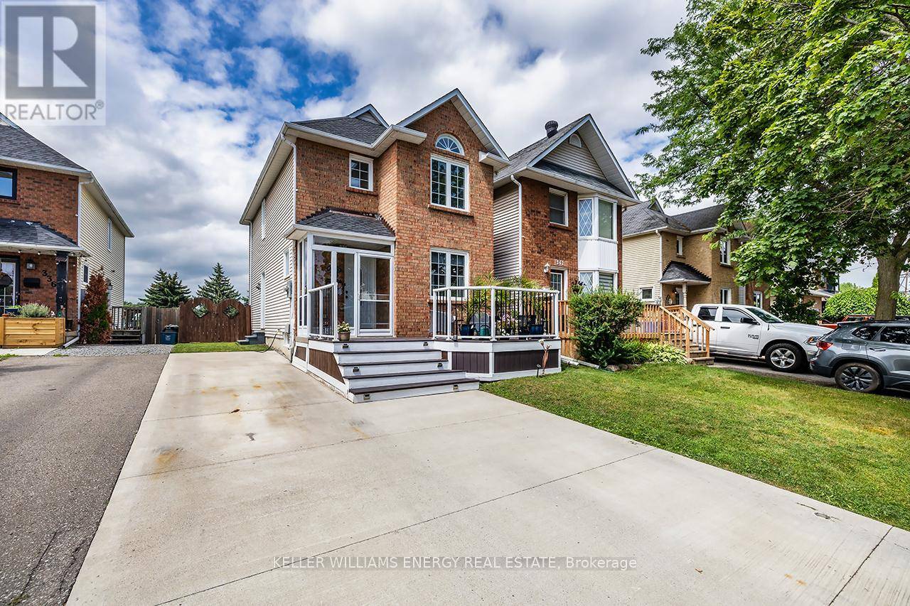 Oshawa (samac), ON L1K1M9,340 POMPANO COURT