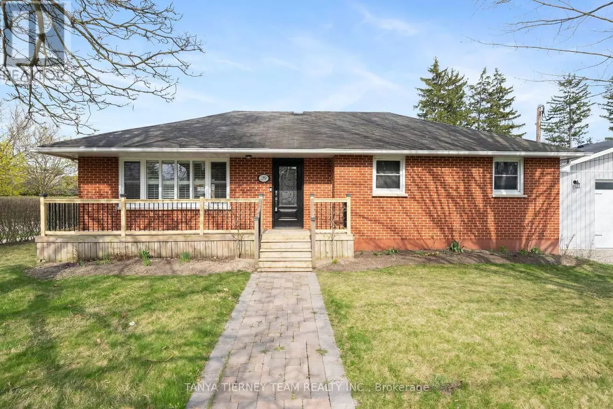 Whitby (brooklin), ON L1M1C5,29 QUEEN STREET