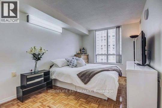 Toronto (agincourt North), ON M1S5J8,2628 West Mccowan RD West #811