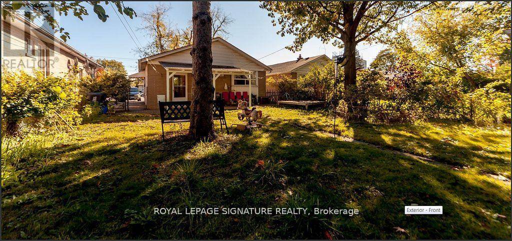 3242 LAWRENCE AVENUE, Toronto (woburn), ON M1H1A4