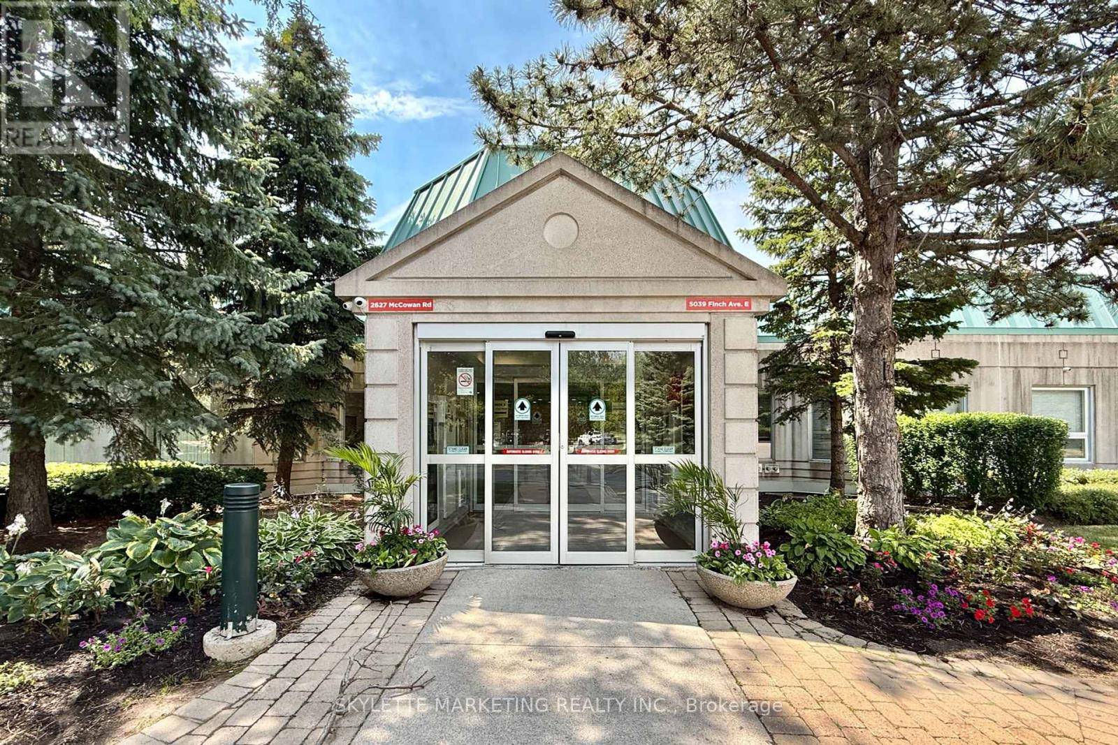 Toronto (agincourt North), ON M1S5L6,5039 Finch AVE East #1109