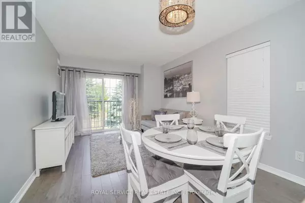 Clarington (bowmanville), ON L1C5N3,90 Aspen Springs DR #207