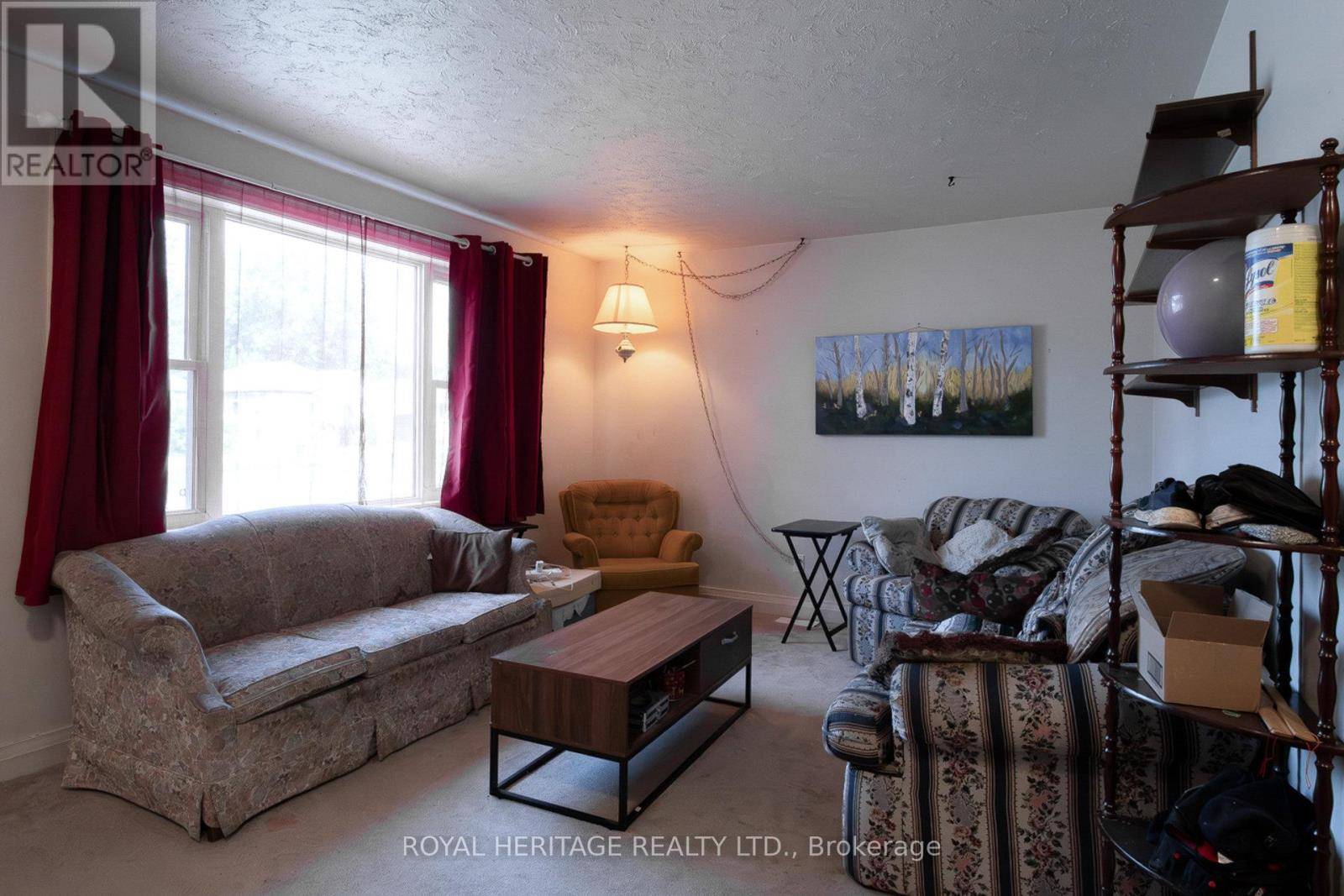 Oshawa (donevan), ON L1H6C4,265 WILSON ROAD S