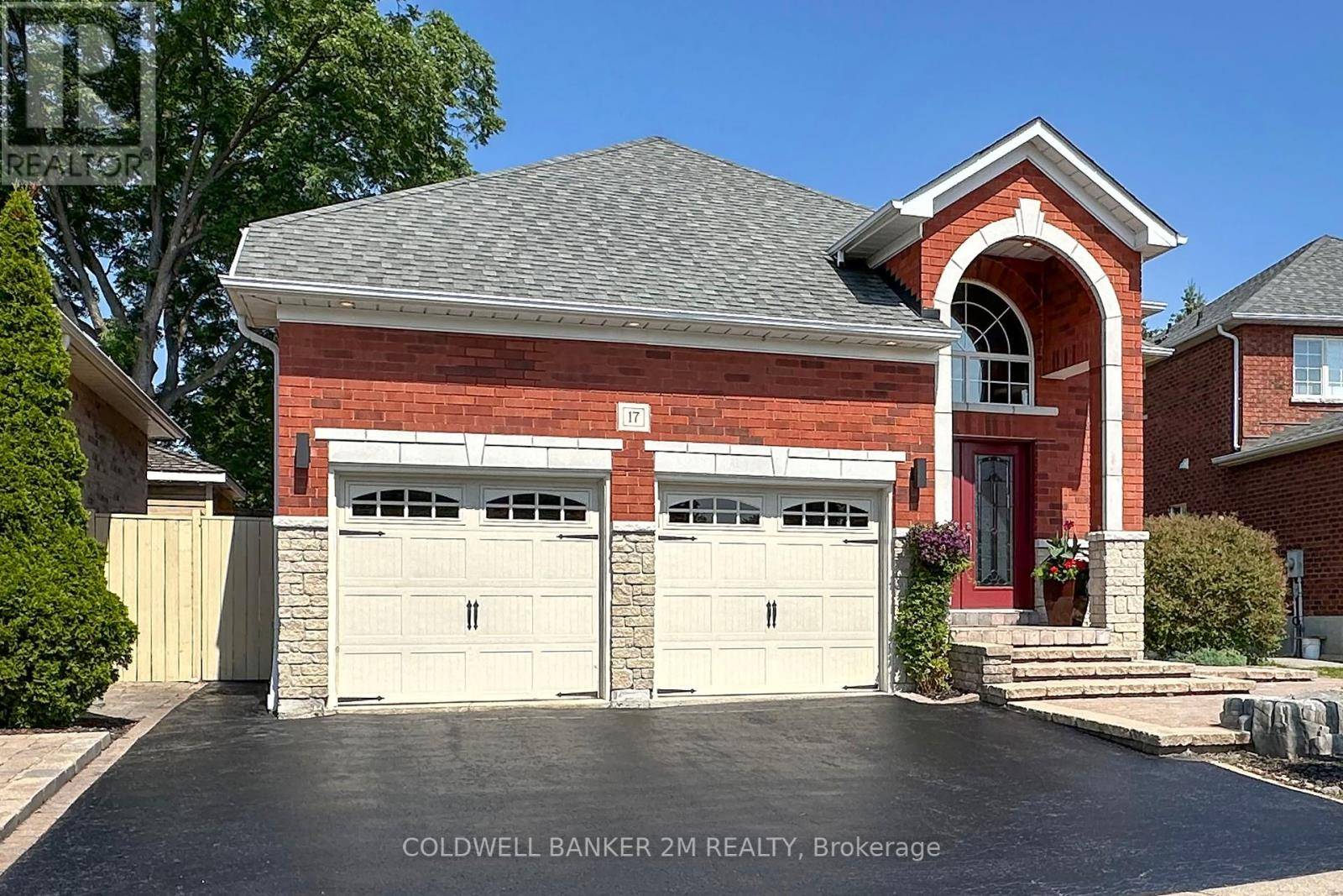 Whitby (rolling Acres), ON L1R2T7,17 MAC CARL CRESCENT
