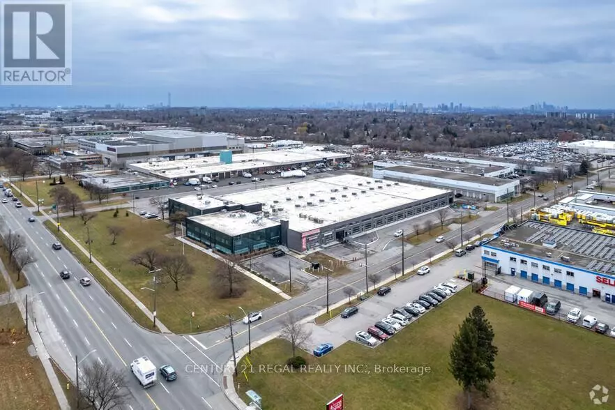 Toronto (clairlea-birchmount), ON M1P2H1,1550 Birchmount RD #200