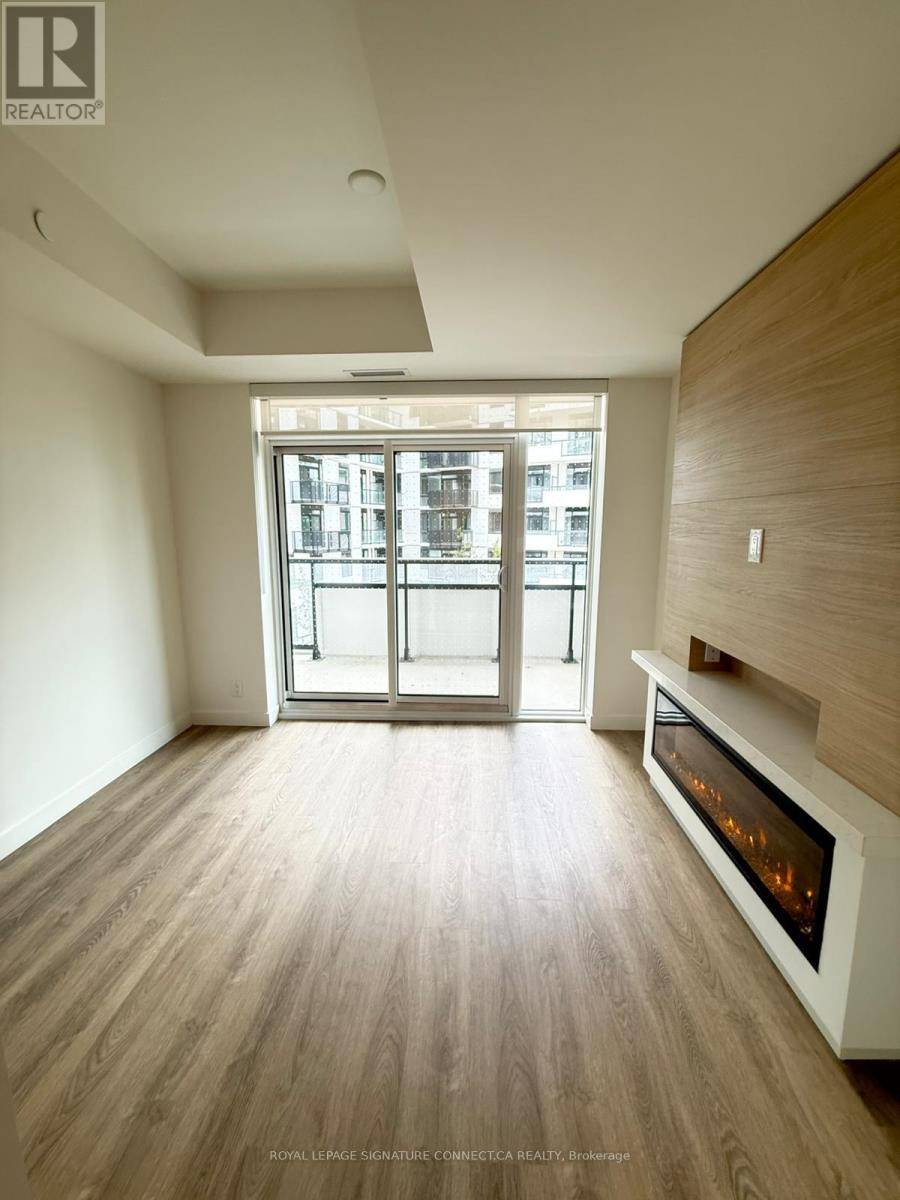 Toronto (greenwood-coxwell), ON M4L0B7,1050 Eastern AVE #503