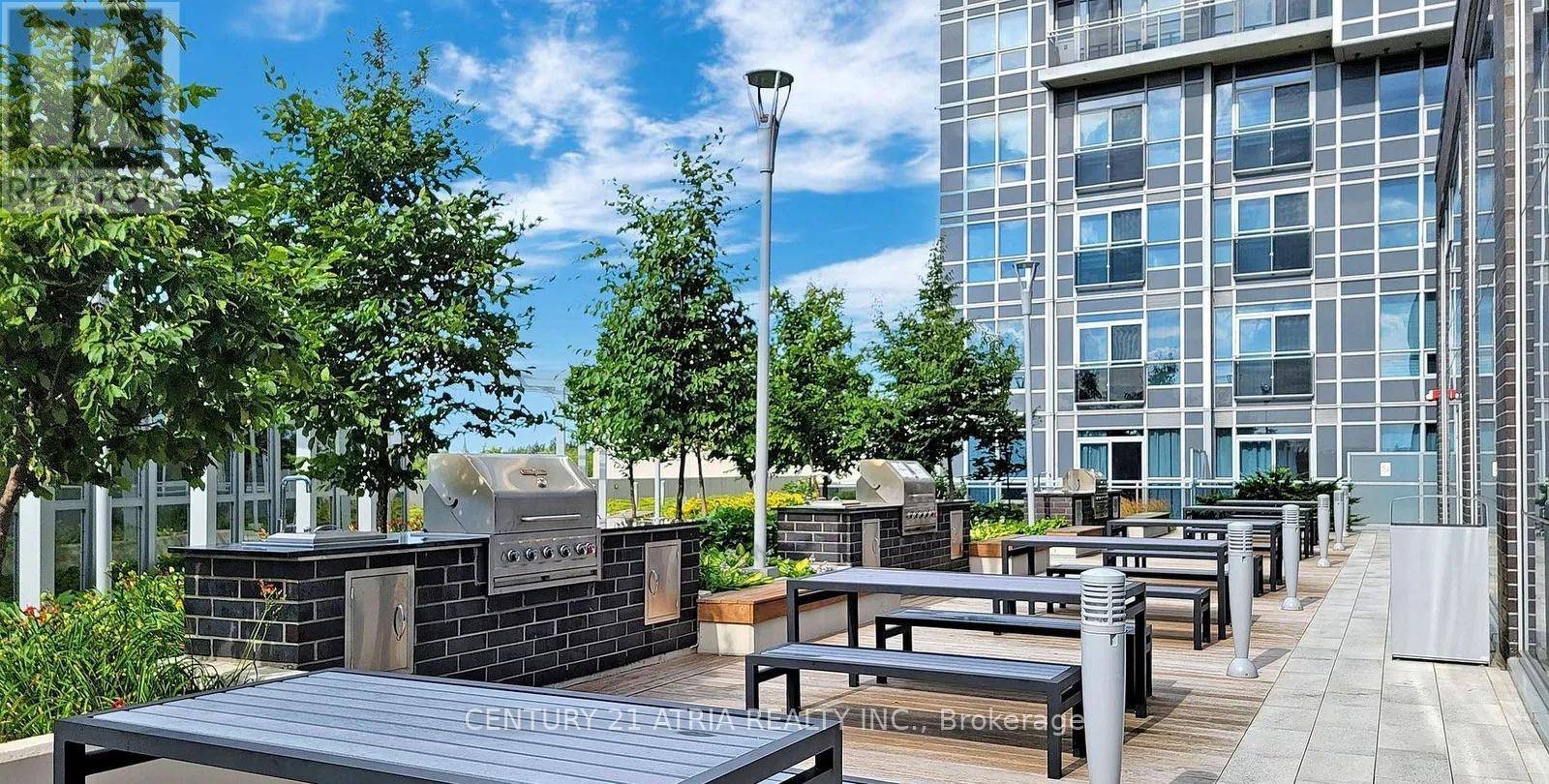 Toronto (agincourt South-malvern West), ON M1S0L7,255 Village green SQ #3303