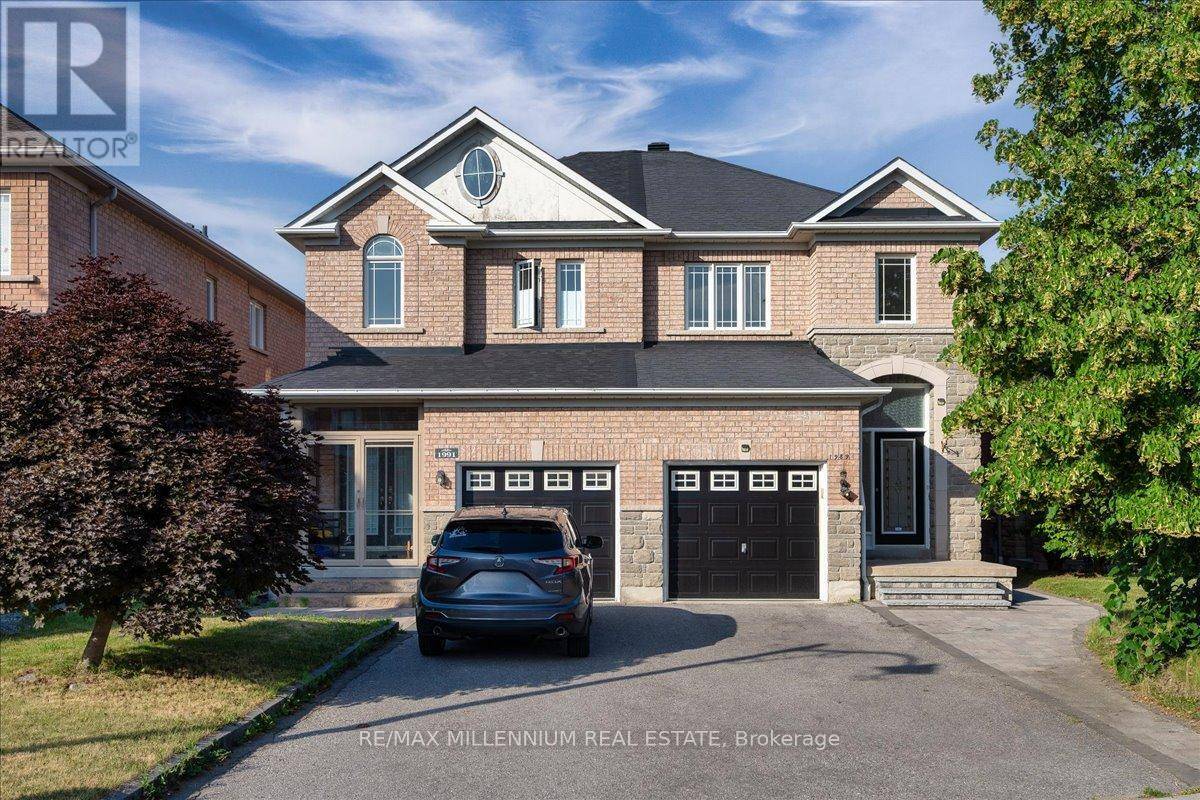 1989 CALVINGTON DRIVE, Pickering (highbush), ON L1V7J3