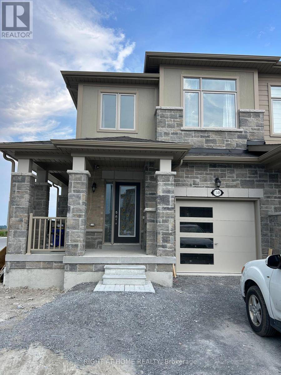 UPPER LEVEL - 1149 CAMEO STREET, Pickering, ON L1X2R2